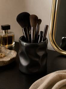 1pc Makeup Brush Holder Organizer, Modern Wavy Cosmetic Brush Cup, Large Capacity Vanity Storage Container For Makeup Brushes Eyeliners Beauty Tools, Bathroom Countertop Desk Decor - Multicolor - View 4