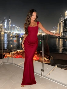 Women's Sleeveless Backless Draped Mermaid Dress With Back Tie Design, Perfect For Formal Occasions And Parties - Burgundy - View 1