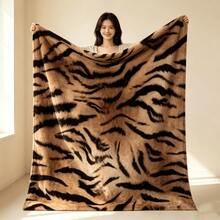 1PC Vintage Tiger Print Plush Blanket, Wild Style Sofa Throw, Living Room Bedroom Soft Decor Leisure Decorative Blanket - Multicolor - View 2