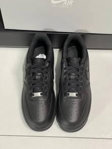 Nike نايك إير فورس 1 لو أبيض – أحذية رياضية كلاسيكية للرجال والنساء - الأسود - مشاهدة 5