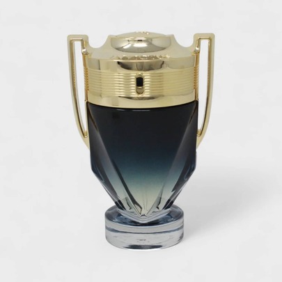 Paco Rabanne Rabanne Invictus Parfum For Men, Iconic Trophy-Shaped Bottle With Gold Top & Dark Gradient Glass, White Silver Gift Box, Fresh Aromatic Woody Fragrance, Bold Masculine Scent For Casual & Evening Wear