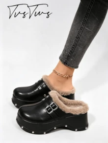 Petite höjdförstärkande loafer-mule med nitar och tjock sula, punkig brittisk stil, metallspänne, sluten tå och rygglös sko - Svart - Visa 1