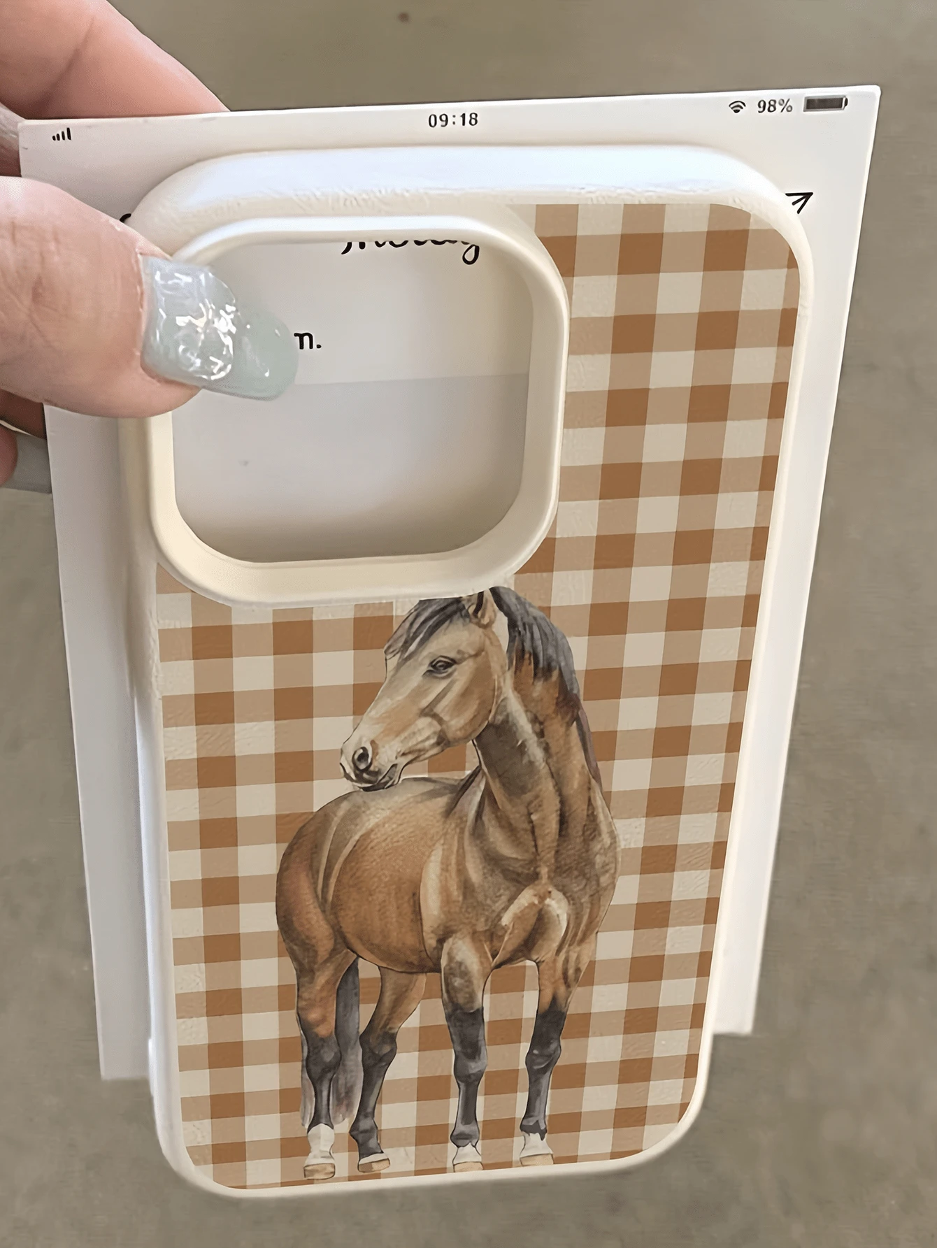 1件白色棕色格紋馬匹圖案極簡全包覆TPU防震手機殼,適用於Apple 18 17 16 15 14 13 12 11 Pro Max Air及系列 - 彩色 - 查看 1
