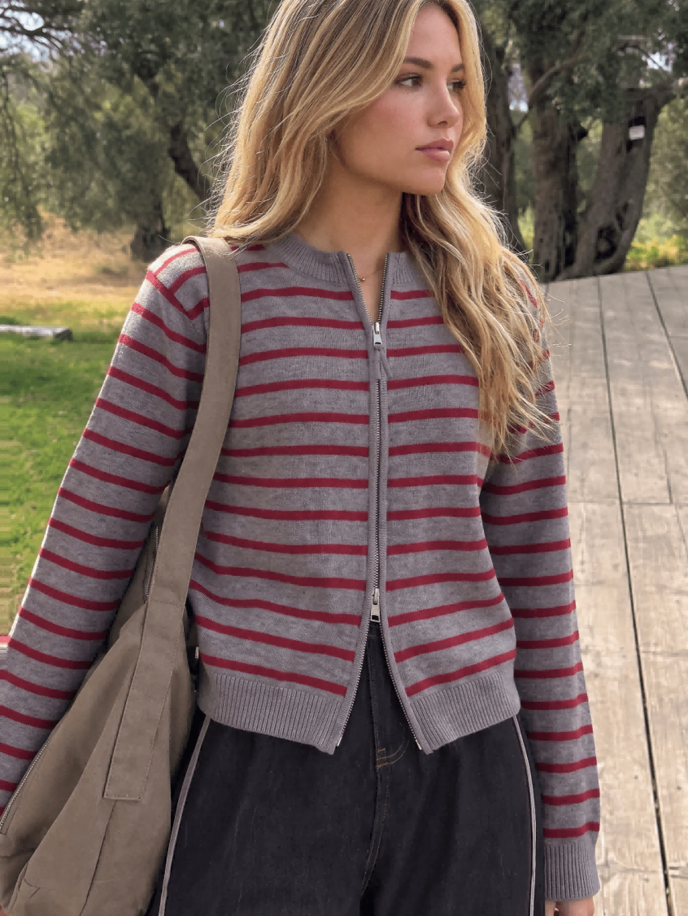 New Autumn/Winter Women's Casual Minimalist Striped Design Double-Ended Zipper Round Neck Knit Sweater Cardigan Jacket - Grey - View 1