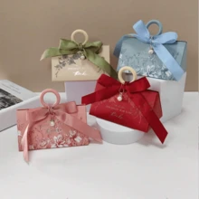 10pcs Luxury Floral Handheld Wedding Candy Boxes, Plastic Ring + Satin Bow Pearl Decoration, Morandi Multicolor Paper Gift Bags, Suitable For Wedding Party, Bridal Shower, Guest Souvenirs, Jewelry, Candle Gift Packaging - A - View 1