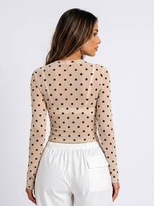 Never me Women's Polka Dot Mesh 2 In 1 Cropped Sports T-Shirt, Yoga Pilates Daily Commute Outfit - Champagne - View 2