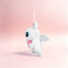 Universal Gantungan Kunci Boneka Karakter Naga Lucu, Liontin Tarik Berbentuk Hati, Hiasan Tas Kartun Lembut, Aksesori Gantungan Kunci Koleksi untuk Ransel dan Tas Tangan - MultiWarna - View 6