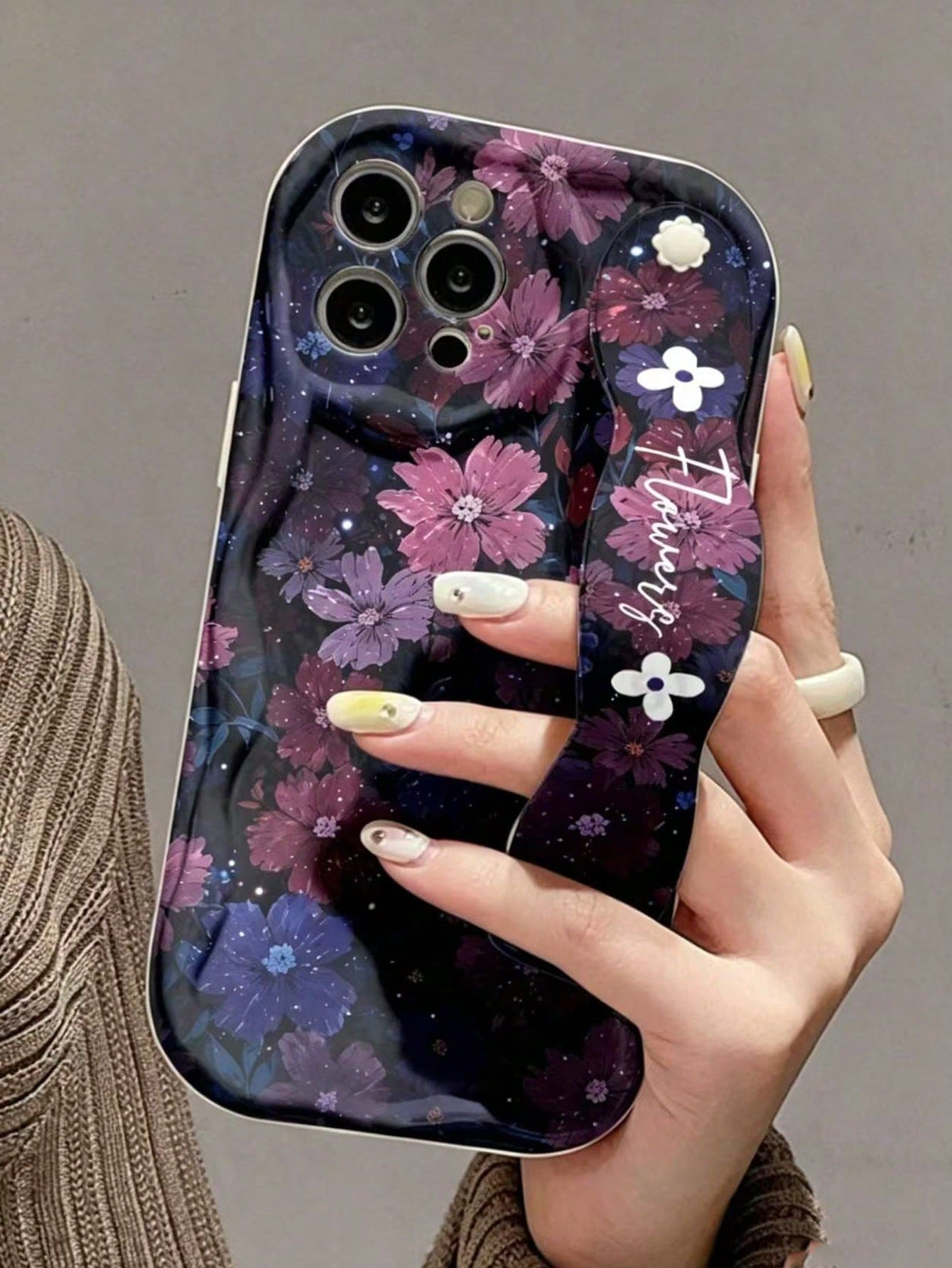 1pc Fashionable Wristband Floral Print Thick Anti-Drop Phone Case With Kickstand Function, Compatible With Apple Series - Multicolor - View 1