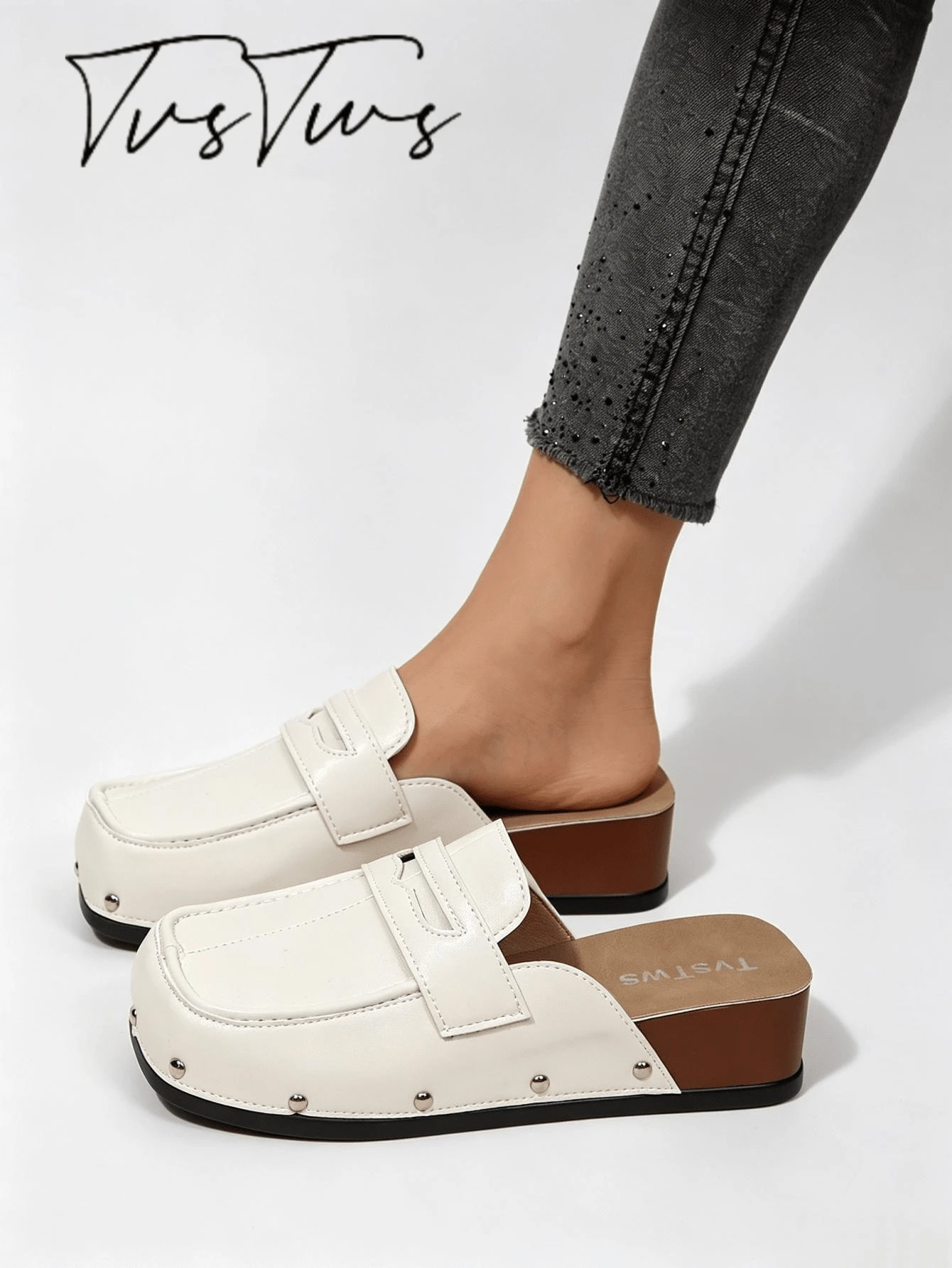 Women's Wedge Heel Thick Sole Square Toe Loafer Style Contrast Stitching Rivet Low Heel Mule Shoes Closed Toe Half-Slip Fashion Casual Outdoor Slippers - Off White - View 1