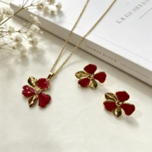 1 Set Vintage Enamel Red & Black Floral Stud Earrings & Necklace, Women's Luxury Jewelry Set - Enamel Red and Black Floral Set - View 3