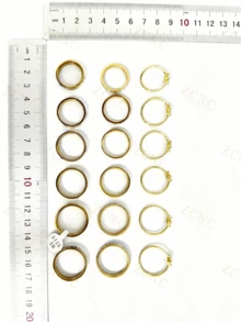 ZCNC Znice 2026 新款 304 不鏽鋼 18K 金鍍層可疊戴戒指組，女款，3 件裝三葉草與滿鑽個性化戒指，低過敏極簡主義珠寶，完美母親節禮物，夏季度假配件 - 金色16 - 查看 9