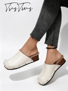 Women's Closed-Toe Thermal Lined Slippers With Fur Lining And Rivet Wedge Heel, Retro Warm Slip-On Sandals For Outdoor Wear, Versatile For Autumn/Winter Daily Campus And Street Style, Matches Pants - Off White - View 4