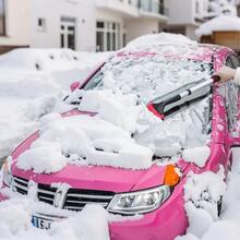 Car Ice And Snow Scraper - Car Accessories - Christmas - Christmas Gift - Car - Winter Windshield And Window Snow Scraper - Water Scraper - Multi-Color - Suitable For Sedans, Trucks, SUVs, RVs And Other Vehicles - Random Styles - View 2