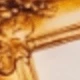 متعدد الألوان