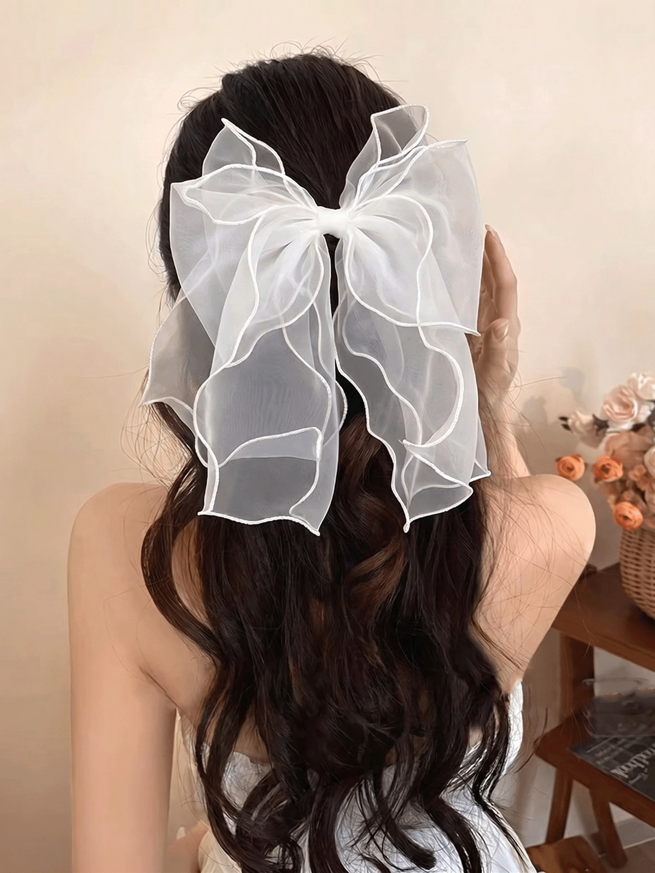 White Organza Bow Hair Clip For Women,Large Oversized Tulle Bow Barrette,Ruffled Edge Mesh Hair Bow For Wedding Party Prom,Elegant Hair Accessories