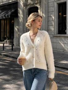 Autumn/Winter Elegant Fashion Rhinestone Decor Faux Fur Cardigan - White - View 4