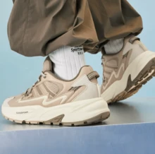 Adidas OZWAVE SURGE 女款厚底粗跟運動休閒運動鞋 JR3186 (尺碼偏小) - 棕色 - 查看 10
