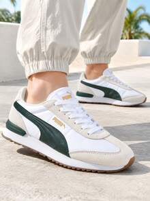 Puma R78 男女款運動休閒鞋 尼龍復古輕量舒適緩震透氣休閒鞋 399250 - 彪馬白-松木綠-白色 - 查看 1