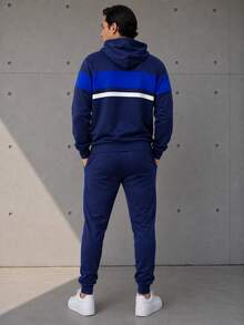 Conjunto Deportivo Casual para Hombre – Sudadera con Capucha y Jogger "Racer" con Diseño de Bloques de Color y Franjas Laterales, Ideal para Streetwear y Entrenamiento - Azul - Ver 3