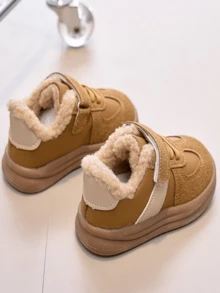 Autumn/Winter Unisex Baby Warm Skate Shoes, Thermal Lined, Hook And Loop Closure, Patchwork Upper, Soft Sole, Anti-Slip, Versatile Comfortable Casual Shoes For Kids - Yellow - View 3