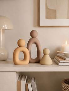 This Modern Minimalist Abstract Sculpture Depicts The Harmony And Warmth Of A Family Of Three. The Elegant Form, Soft Tones And Vivid Abstract Expression Convey Love And Warmth. Add A Touch Of Beauty To Your Home. This Is The Perfect Gift For Birthdays Or Graduations. - Multicolor - View 1