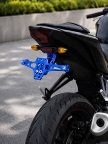Motorcycle License Plate Bracket Universal Adjustable Tail Tidy Fender Eliminator Kit 1pc CNC Aluminum Alloy License Plate Holder Multi-Slot Rear License Plate Frame Motorcycle Street Bike Sport Bike Rear Tail Installation Accessory - A - View 4