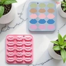 Pink Fun Lips Silicone Mold, Multi-Lip Shape Resin Mold, Aromatherapy Accessory Mold, Handmade Decorative Pendant Mold, Good Molding Effect, Clear And 3D Texture, Suitable For Handmade DIY, Making Decorative Pendants, Creative Small Accessories Handmade Scenes - Multicolor - View 4
