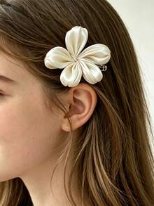 2pcs Sweet Gentle Girl Cherry Blossom Hair Clips, Beach Vacation Style Atmosphere Hair Clips, Bangs Side Clips - Apricot - View 2