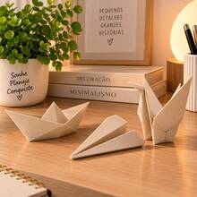 Kit Decorativo estilo Origami 3 Peças Tsuru Barco e Avião feito em impressora 3D (Plástico PLA) - Bege - Visão 1