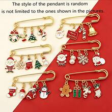5 Styles Randomly Selected Christmas Multi-Functional Decorative Keychains, Minimalist Brooch Santa Claus, Reindeer, Snowman, Christmas Tree Bag Charms Gift Decoration Buckles For Lovers, Mothers, Friends Christmas Gifts Holiday Atmosphere Accessories Pendant Random Style - Christmas Pin - View 8