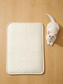 Guinea Pig Cage Liner Pee Pad, Washable Guinea Pig Bedding, Reusable Waterproof Super Absorbent Guinea Pig Urine Pad, Floor Protection Mat For Cats, Dogs, Small Animals, Anti-Slip Mat For Rabbits, Hamsters, Rats - Milky White - View 4