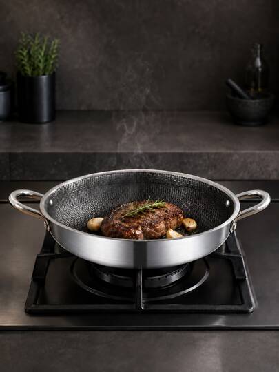 1pc Stainless Steel Honeycomb Frying Pan, Dual Handles, Multi-Functional Flat Bottom Pan, Suitable For Steak, Seafood, Eggs, Vegetables, Stir-Fry And Outdoor BBQ, Durable And Easy To Clean, Suitable For Home Kitchen, Camping, Daily Cooking And Feast