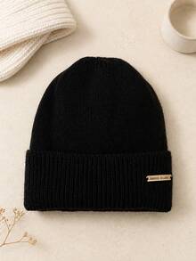 Men's Autumn/Winter Warm Knitted Beanie Hat With Folded Cuff, Metal Logo Decor, Simple Versatile Pullover Cap, Suitable For Daily Commute And Outdoor Wear - Knitted Hat - View 8