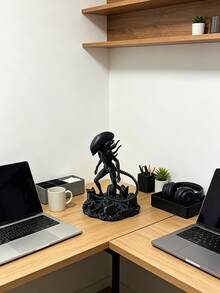 3D Printed Interstellar Visitor Alien Statue, Original Thin-Limbed Large-Headed Alien Design, Office Home Bookshelf Desktop Decor, Sci-Fi Gaming Gift For Boyfriend/Men - Interstellar Visitor Alien Statue - View 9