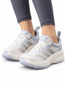 Adidas Sepatu lari wanita model baru dengan bagian atas berbahan jala yang bernapas, ringan, dan menyerap guncangan. - Putih/Biru Muda - View 3