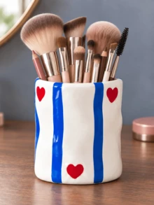 1pc Hand-Painted Striped Heart Makeup Brush Holder, Cute Desktop Cosmetic Storage Cup, Suitable For Makeup Brushes, Lipsticks And Beauty Tools, Vanity Decor Gift - C - View 2