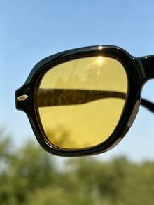 1 Pair Black Square Fashion Glasses, Unisex Personalized Versatile Style, Suitable For Vacation, Travel, Fashion Outfit Accessory, Driving And Outdoor Wear - Black - View 5