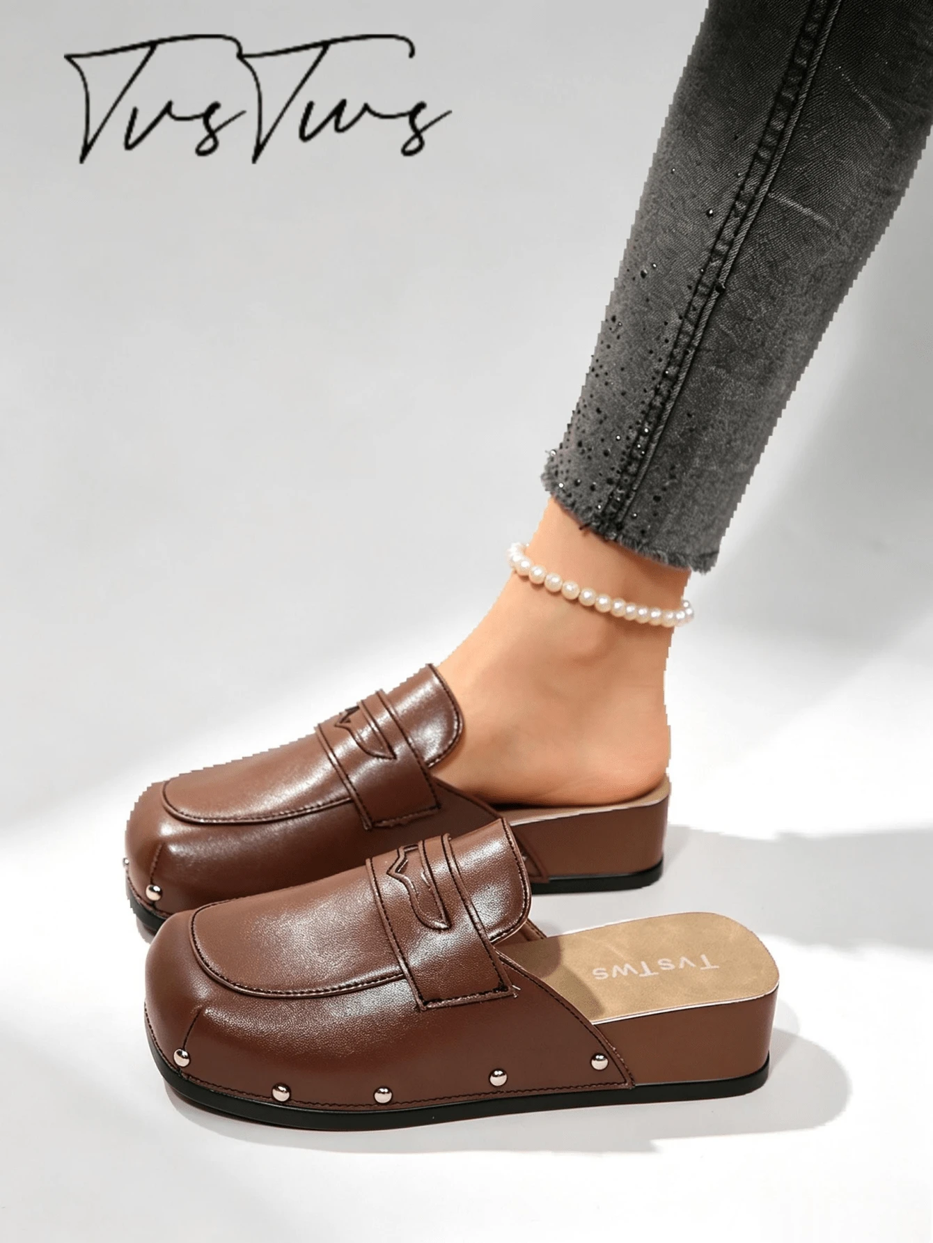 Autumn/Winter Thermal Lined Cross-Woven Mule Women's Shoes, Colorblock Rivet Square Toe Closed Toe Slippers, Thick Sole Warm Thermal Slippers For Outdoor Wear - Brown - View 1