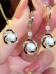 3pcs Elegant Pearl Necklace, Earrings & Ring Set, Fashionable Minimalist Multi-Layer Choker Necklace - Black and White - View 4
