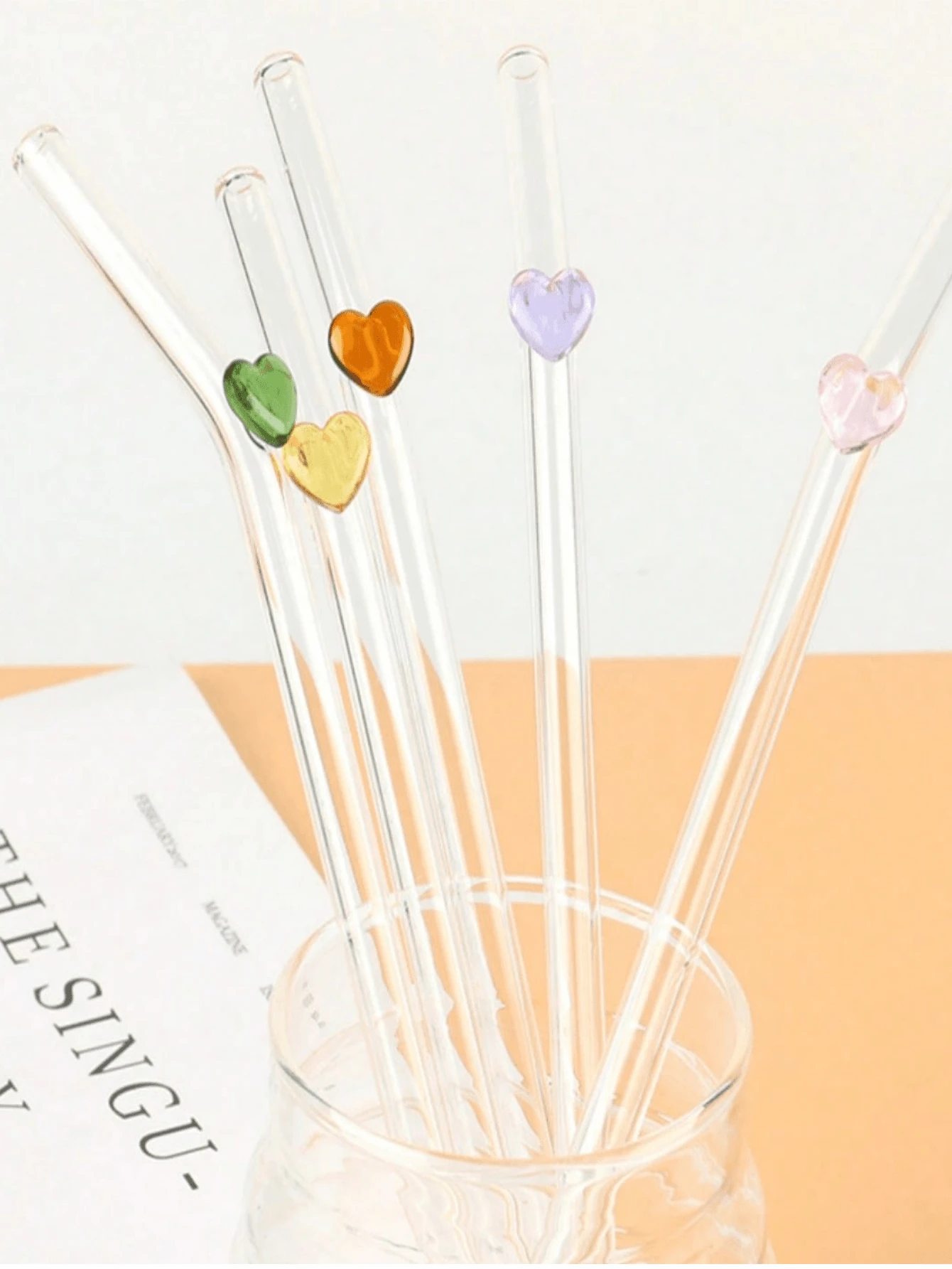 1pc Cute Heart-Shaped Reusable Glass Straw, Transparent, For Milkshakes, Smoothies, Cocktails, And Iced Drinks Christmas Gift - Heart-shaped Glass Straws - View 1