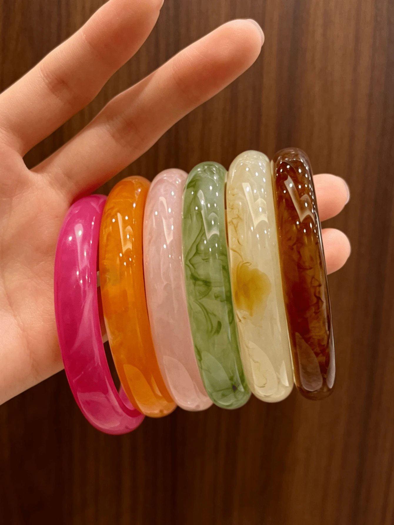 6pcs Elegant Vintage Bohemian Style Thick Multicolor Resin Bracelet Set, Fashionable Minimalist Design, Suitable For Women - Multicolor - View 1