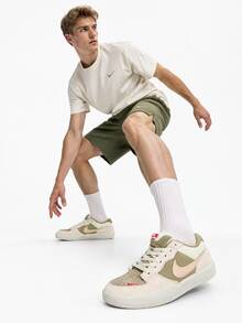 Nike 新款 SB Force 58 男女款輕便低筒運動休閒耐磨跑步板鞋 - 橄欖綠/米褐色 - 查看 1