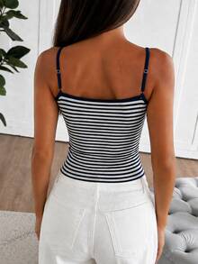 Tank Top Wanita Rajut Bergaris Slim Fit dengan Tali Bahu Tipis, Desain Patchwork Renda, Atasan Serbaguna untuk Semua Musim - Navy Blue - View 2