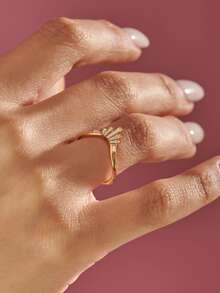 1PC Gold Luxury White Gemstone Ring,Rectangular Curved Trapezoidal Stackable Ring, Ladies' Exquisite Holiday Party Gift - Yellow Gold - View 10