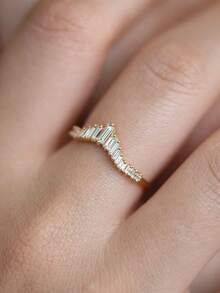 1pc 18K Gold Plated Crown V-Shape Rectangular Zirconia Ring, Elegant Claw Set Stackable Personalized Ring, Women Girls Daily Party Holiday Gift - Yellow Gold - View 4