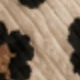 متعدد الألوان
