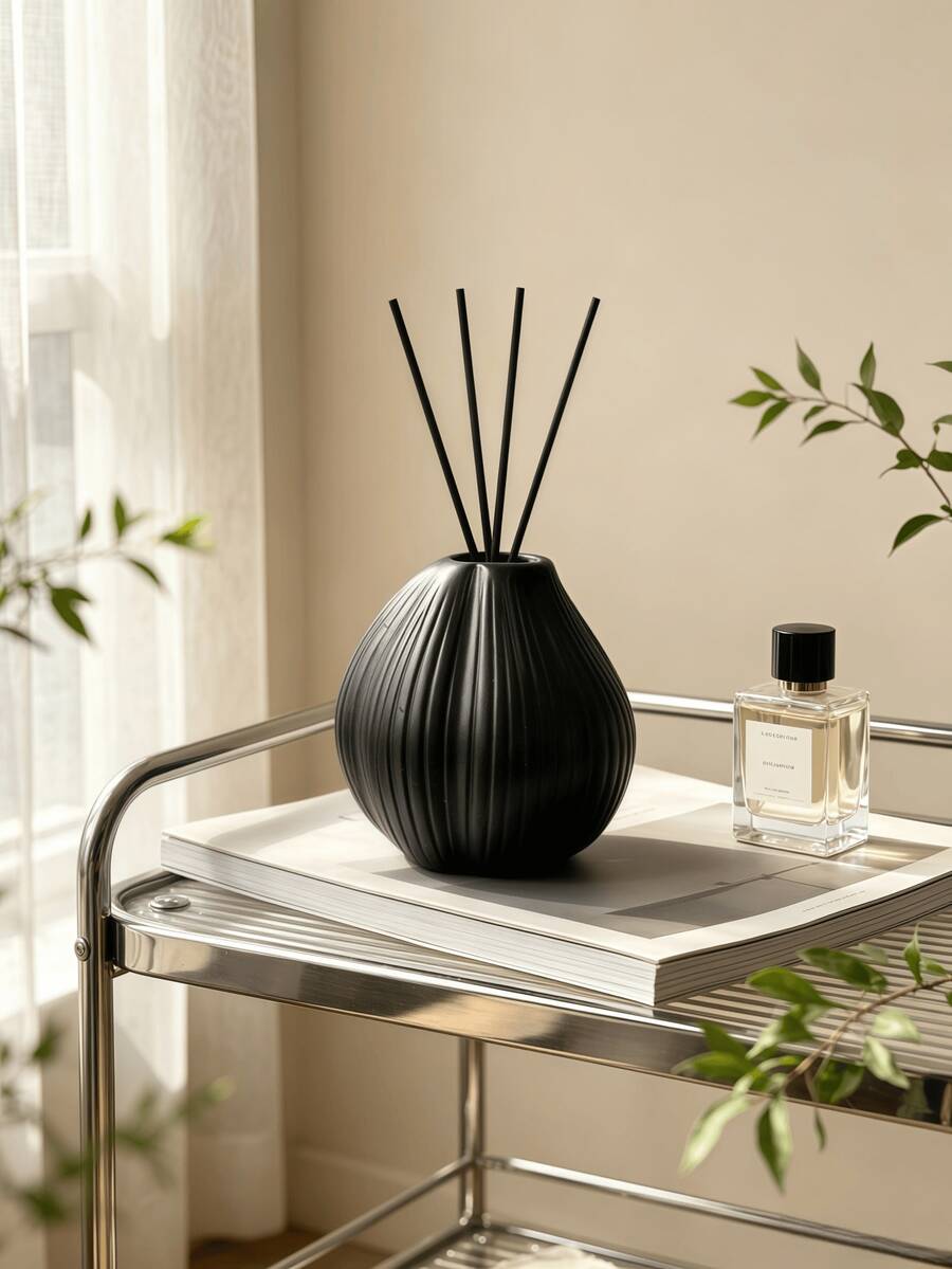 1pc Reed Diffuser Bottle Resin Black White Striped Vase Nordic Style For Bedroom Living Room Tabletop Shelf Decor Fragrance Container Home Decor - Vertical Texture - View 1