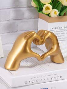 1pc Heart Gesture Decor, Heart Finger Statue Modern Art Sculpture Personalized Finger Home Decor, Creative Wedding Tabletop Decoration - Multi-color - View 3