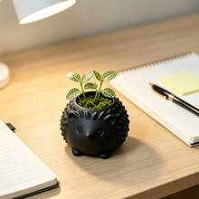 1pc Palm-Sized Animal Shaped Flower Pot Hedgehog Design Mini Planter Suitable For Gifts Study Room Vanity Small Succulent Planting Pot - Hedgehog - View 5