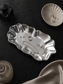 1pc Luxury Silver Leaf Edge Jewelry Tray, Leaf Shaped Storage Dish, Suitable For Rings, Earrings, Necklaces, Bracelets, Watches, Pearls And Gemstones, Fit For Vanity, Dressing Table And Bedside Cabinet, Fashionable Accessory Tray, Jewelry Storage Tray - Multicolor - View 7